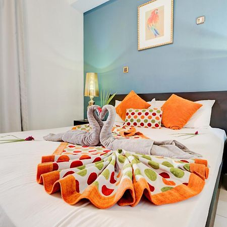 Pereybere Apartment With Breakfast And Private Balcony Pereybere Beach ภายนอก รูปภาพ