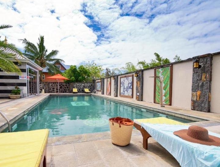 Pereybere Apartment With Breakfast And Private Balcony Pereybere Beach ภายนอก รูปภาพ