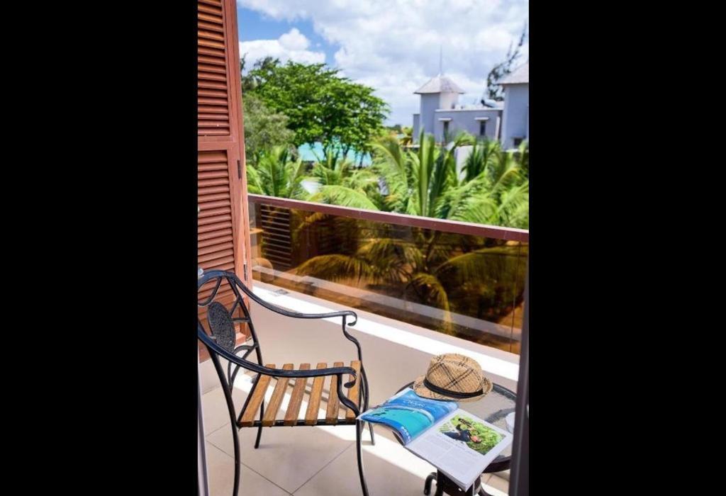 Pereybere Apartment With Breakfast And Private Balcony Pereybere Beach ภายนอก รูปภาพ