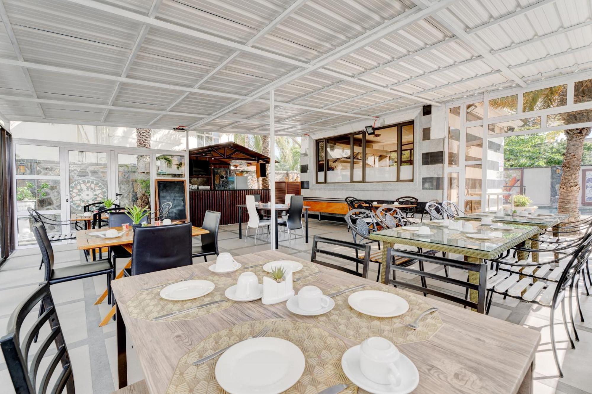 Pereybere Apartment With Breakfast And Private Balcony Pereybere Beach ภายนอก รูปภาพ