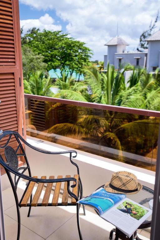 Pereybere Apartment With Breakfast And Private Balcony Pereybere Beach ภายนอก รูปภาพ